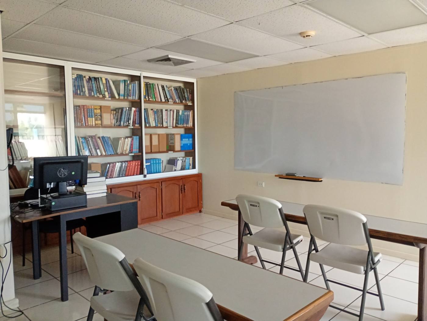 Library study & reading room